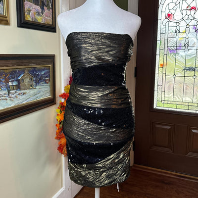 Women's black gold Dresses