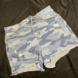 Time and Tru Women's blue multi Shorts