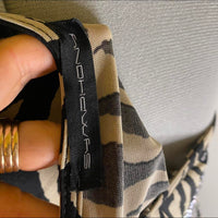 Women's black cream Dresses