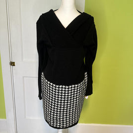 Venus Women's black white Dresses