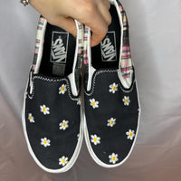 Vans Women's black multi Trainers